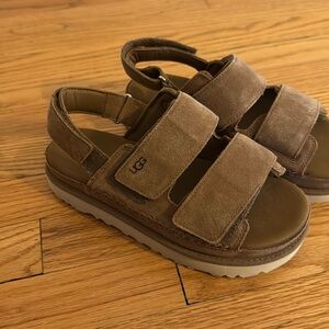 Ugg Goldenstar Slingback Sandal 6.5 women’s US